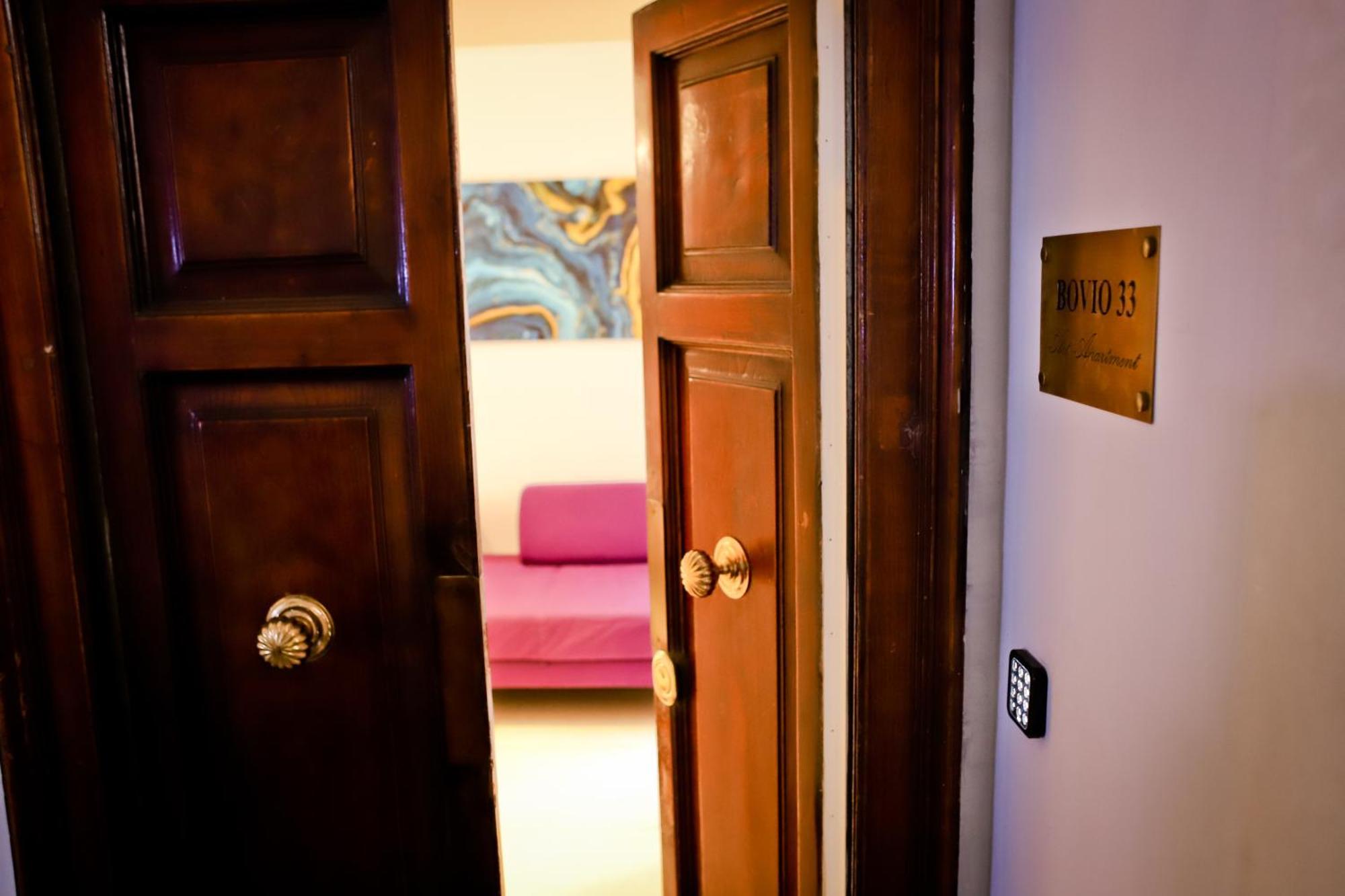 Bovio 33 Napoli Art Apartment エクステリア 写真